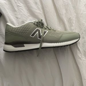 Brand new never worn new balance sneakers